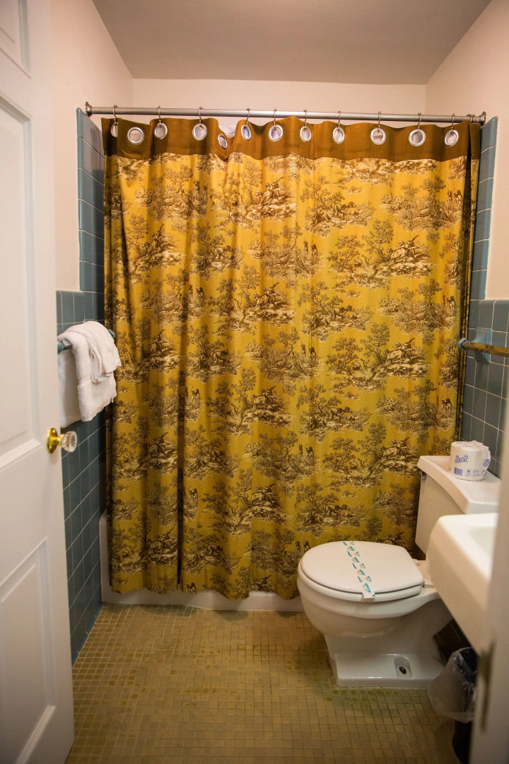 Providence Manor House Bed & Breakfast