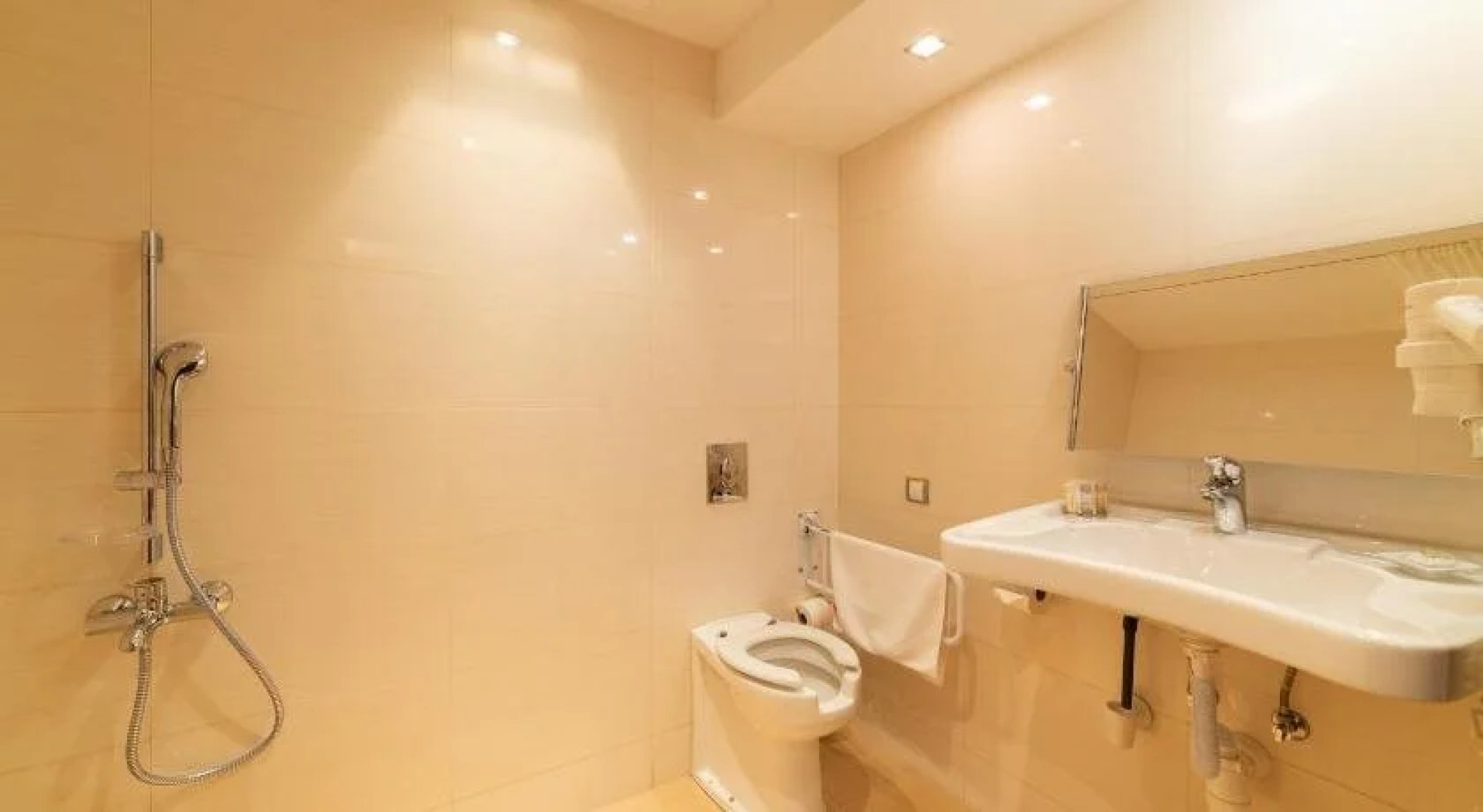 Hotel Pagony Wellness