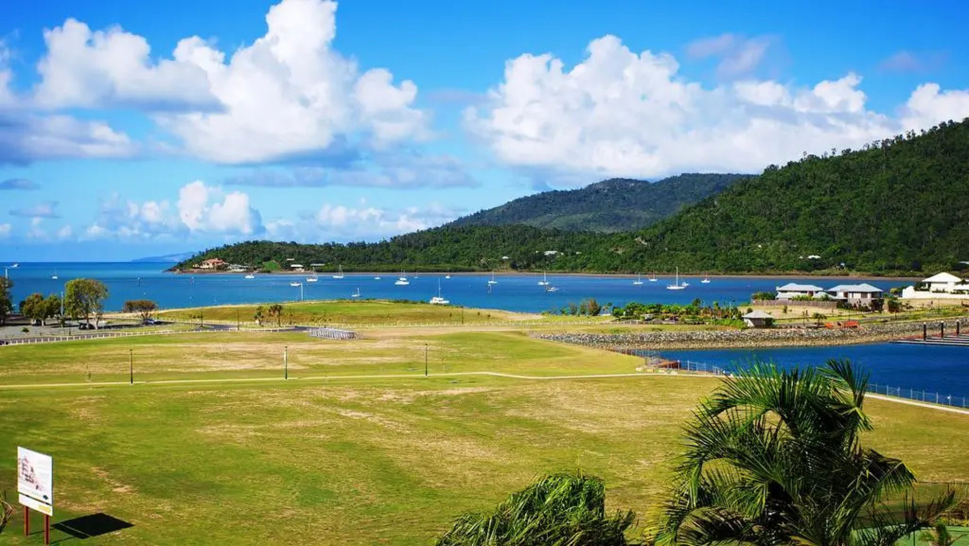 Portside Whitsunday Hotel