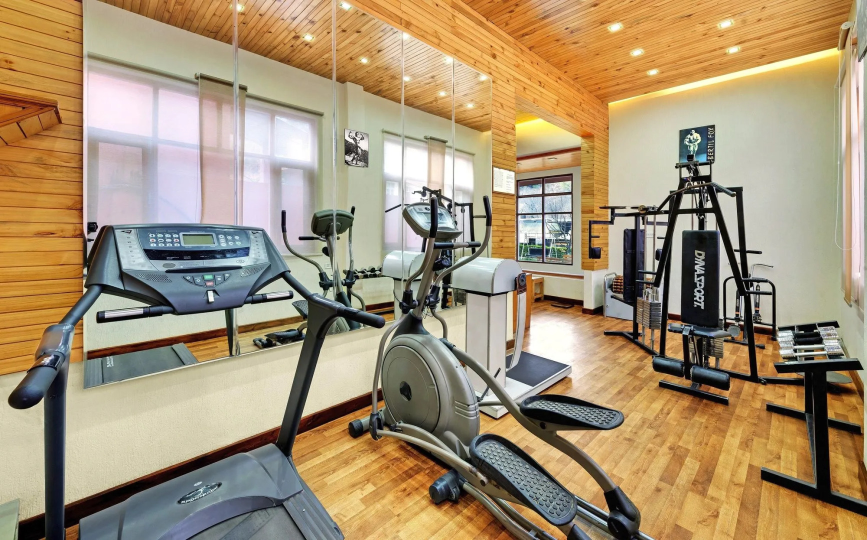 Bravia Hotel Manali Inn