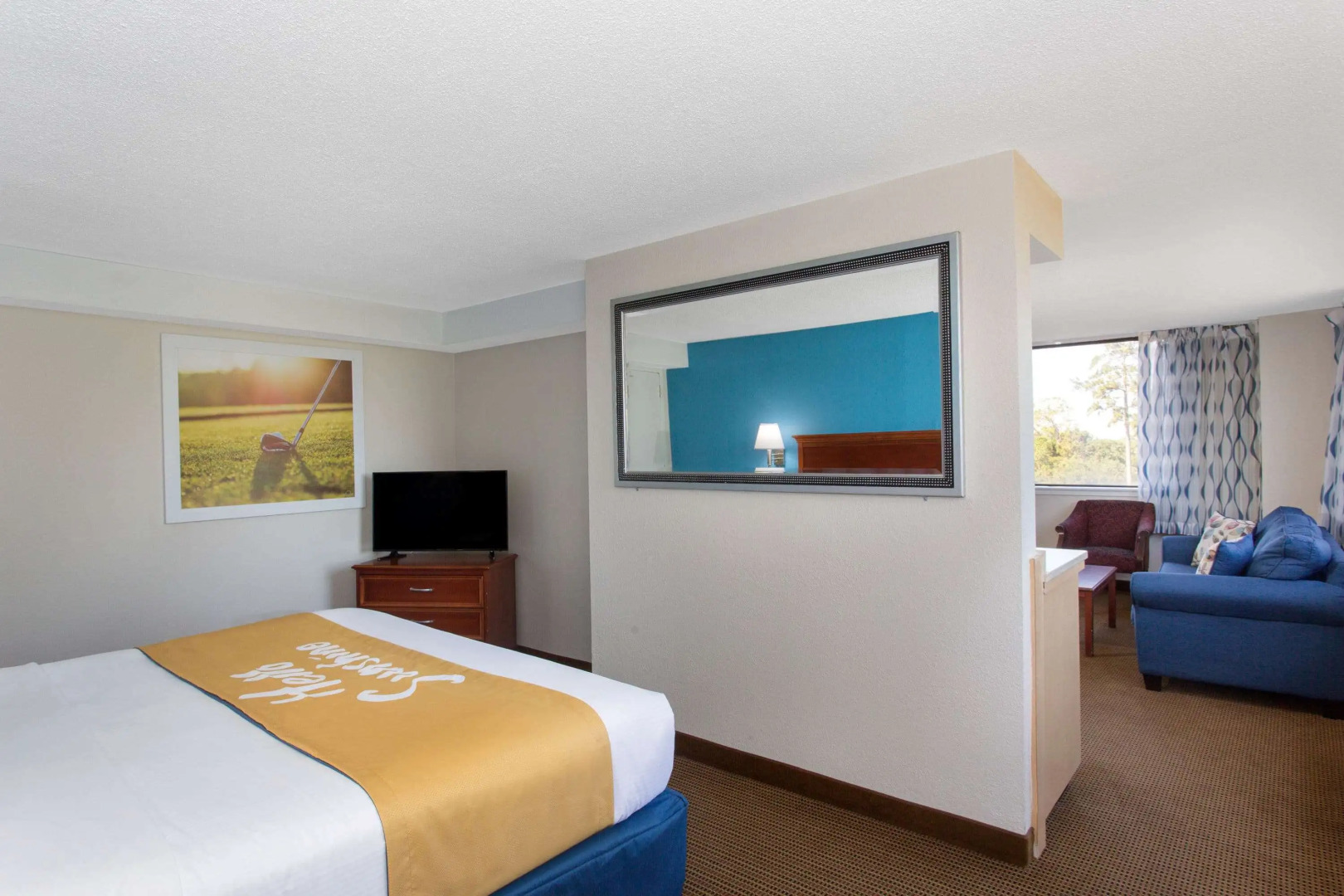 Days Inn & Suites by Wyndham Tallahassee Conf Center I-10