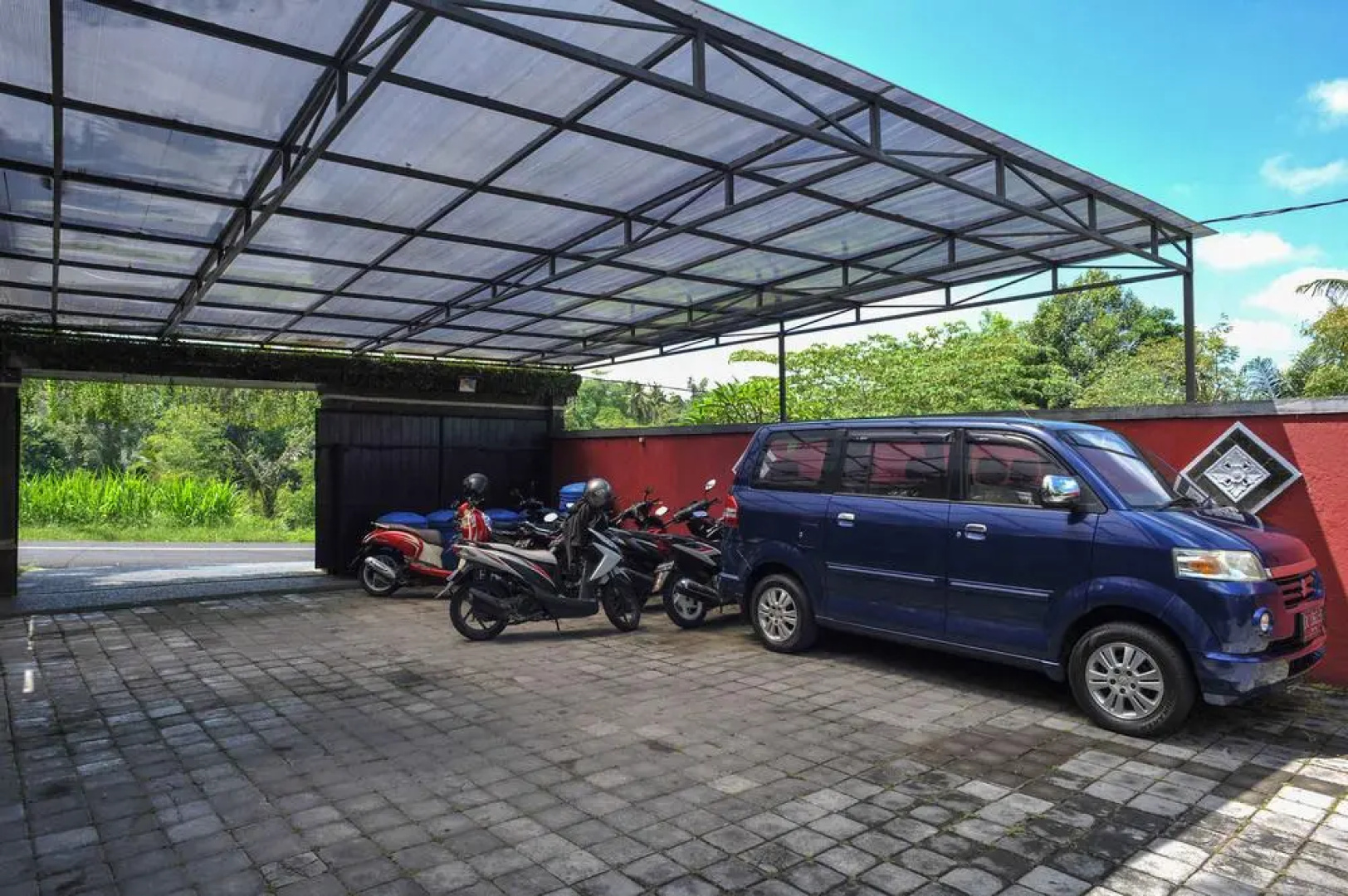 Airy Mengwi Teleng 100 Bali