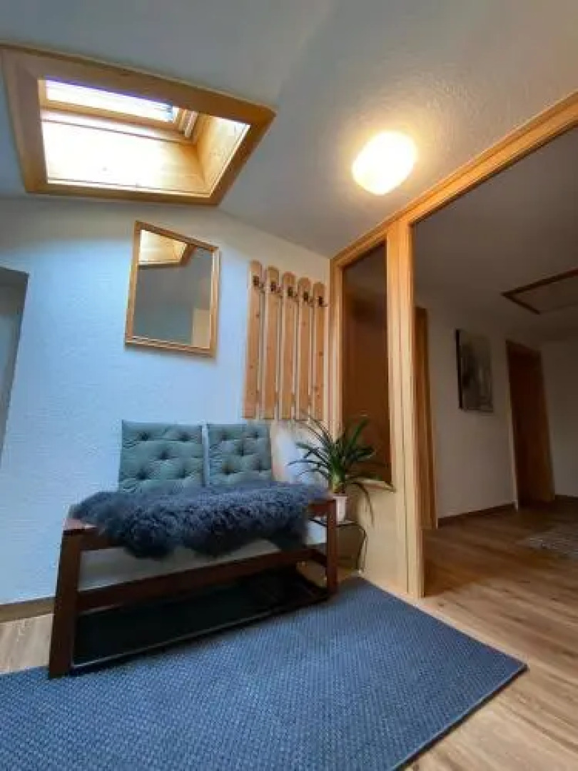 Aparts Handle und Haus Bergblick