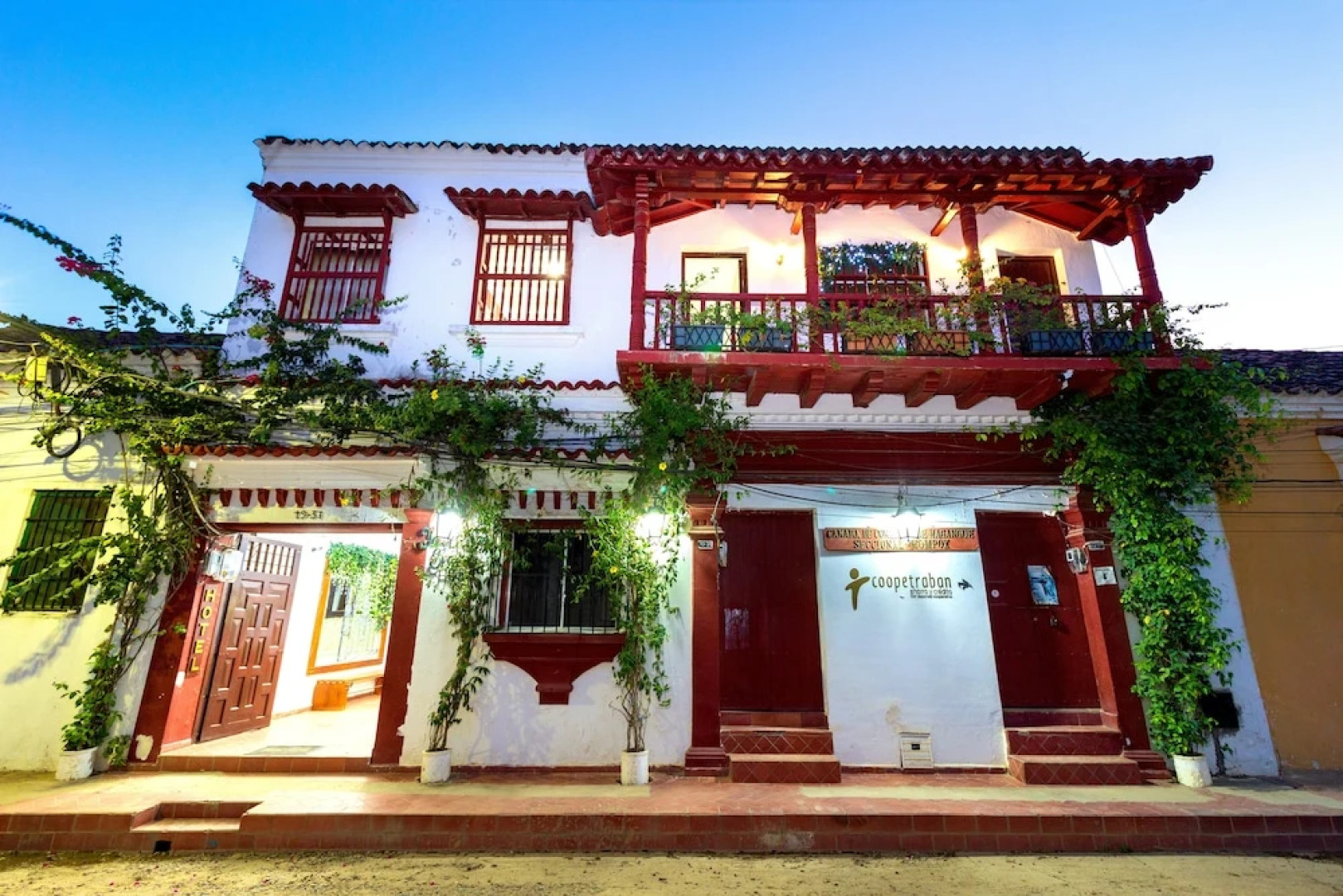 Hotel Jardines Evans