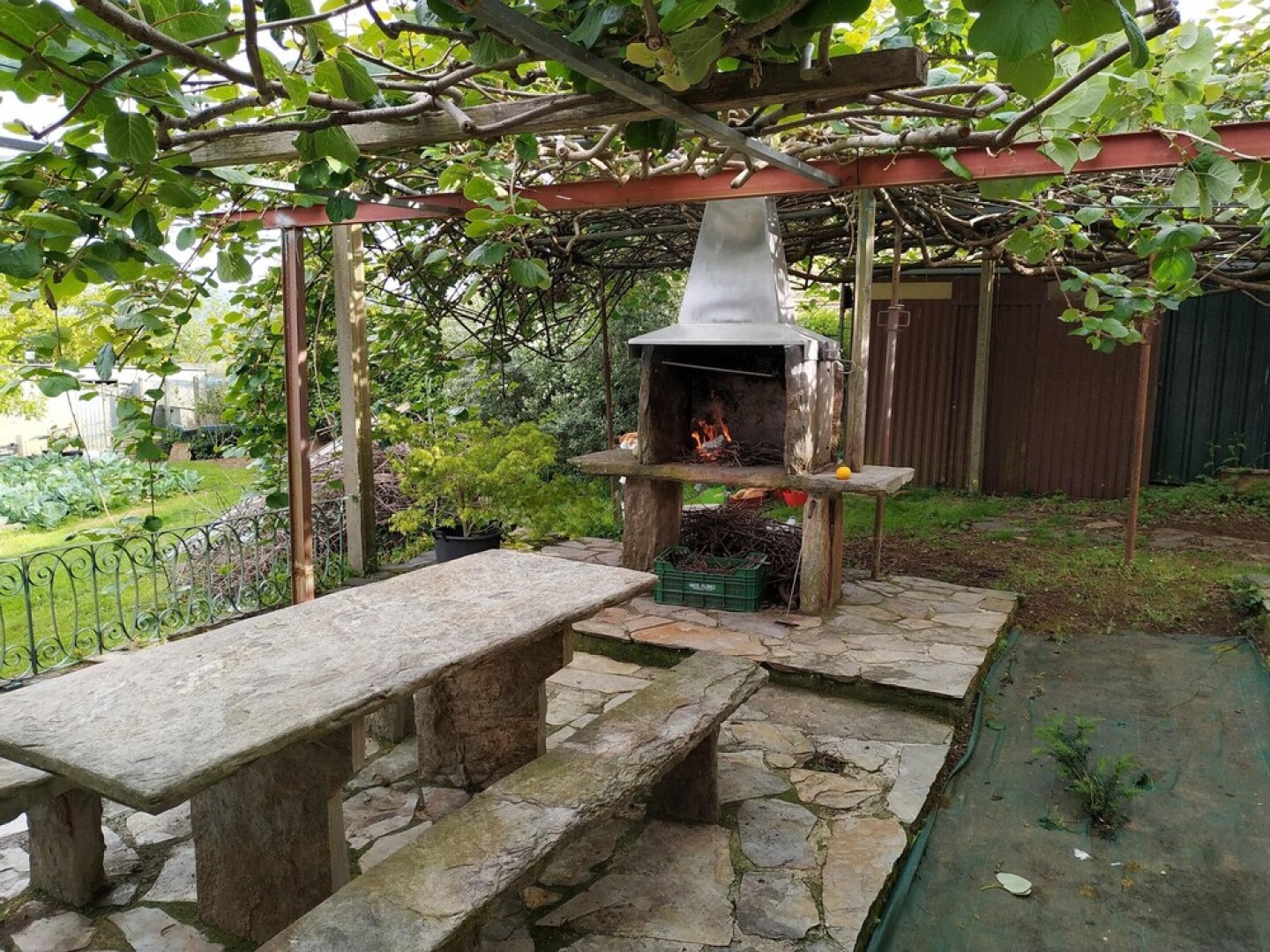 Apartment With 3 Bedrooms in Viveiro, With Wonderful Mountain View, Terrace and Wifi Near the Beach