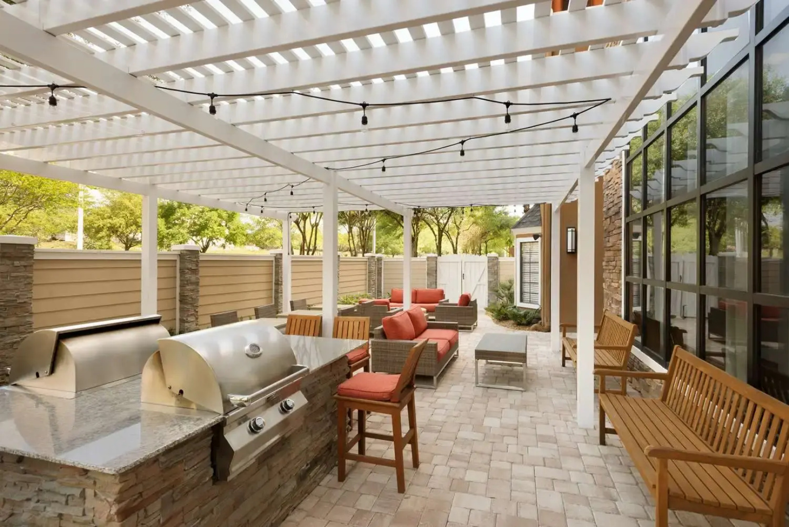 Homewood Suites Jacksonville Deerwood Park