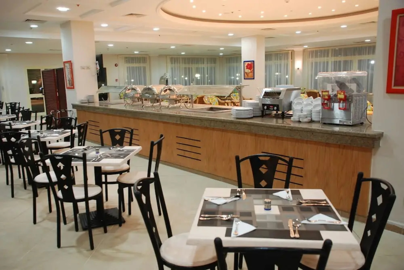 Palm Beach Host Mark