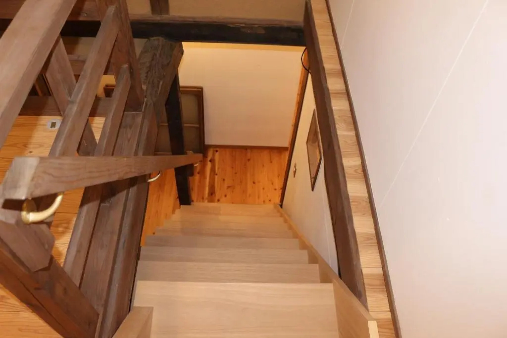 旧貸本屋 guest room