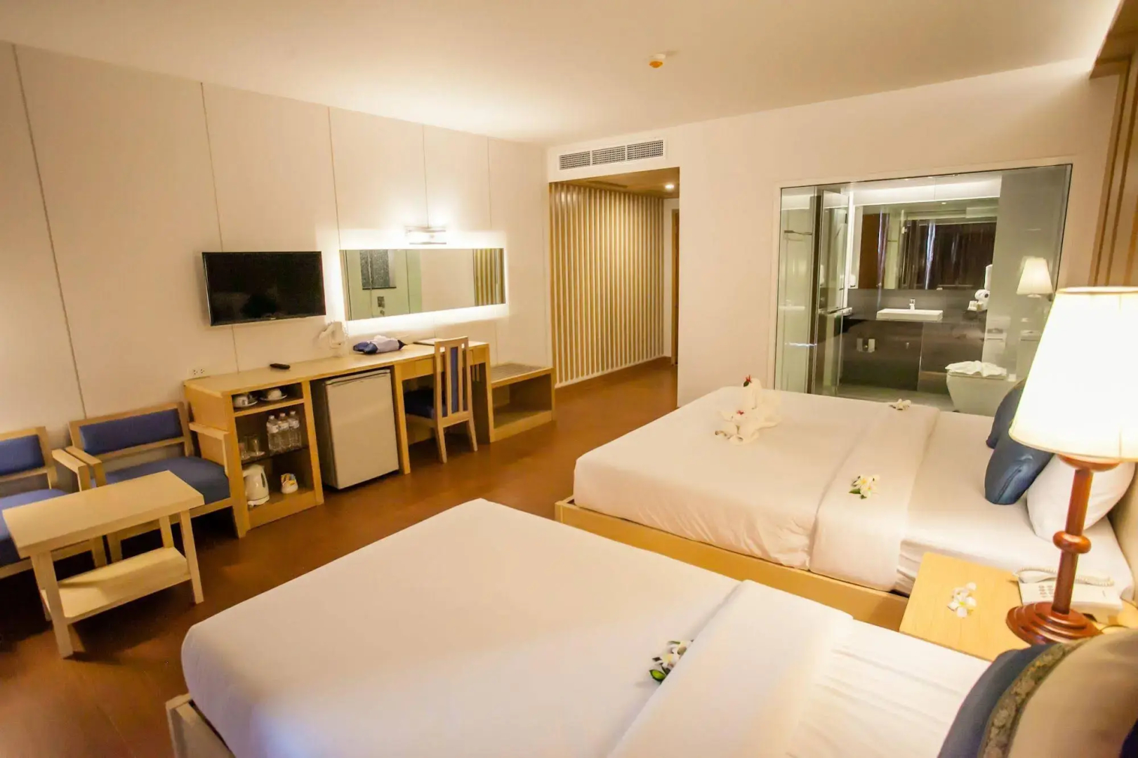 Phi Phi Harbour View Hotel