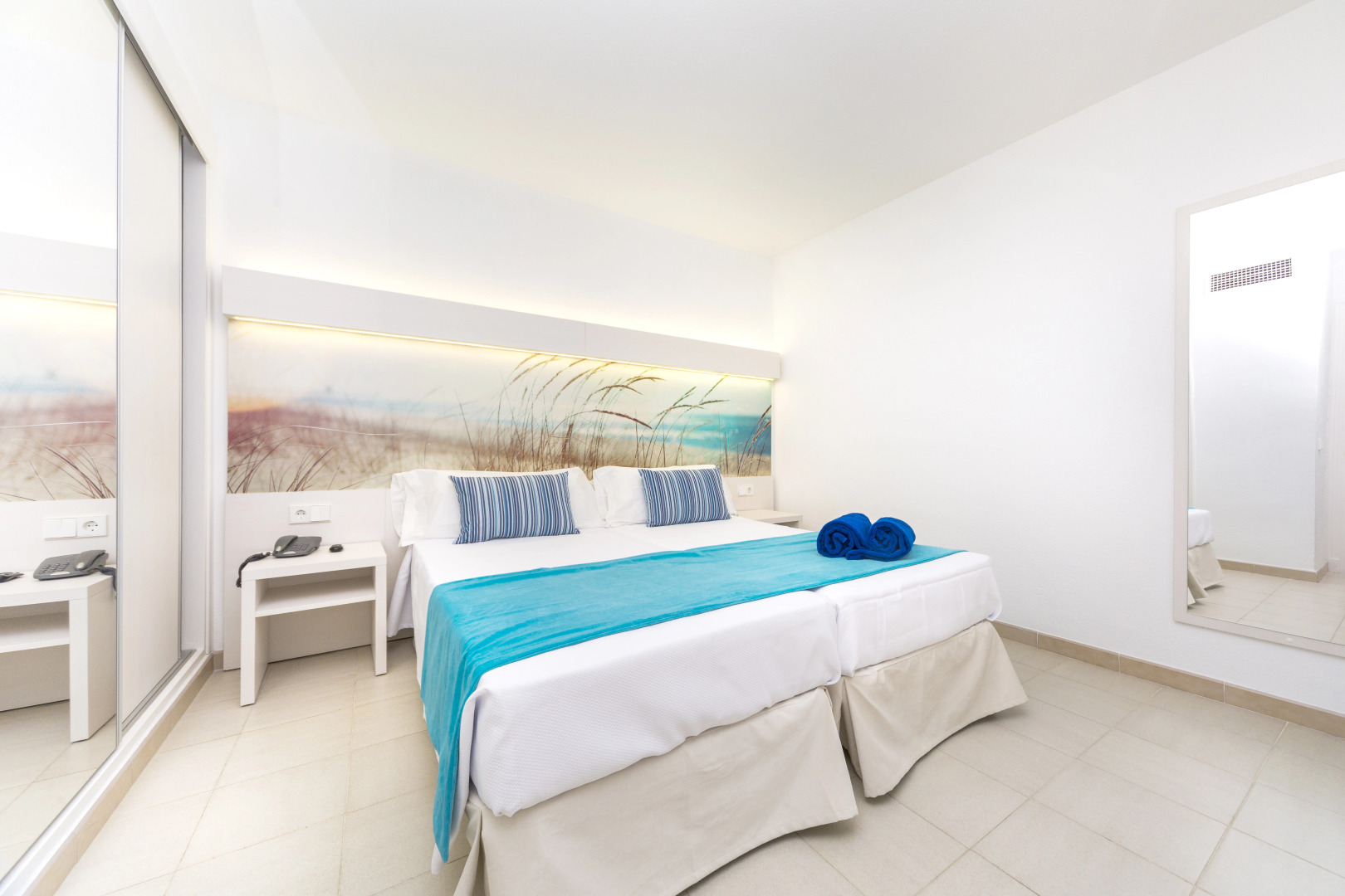 Apartamentos Globales Lord Nelson