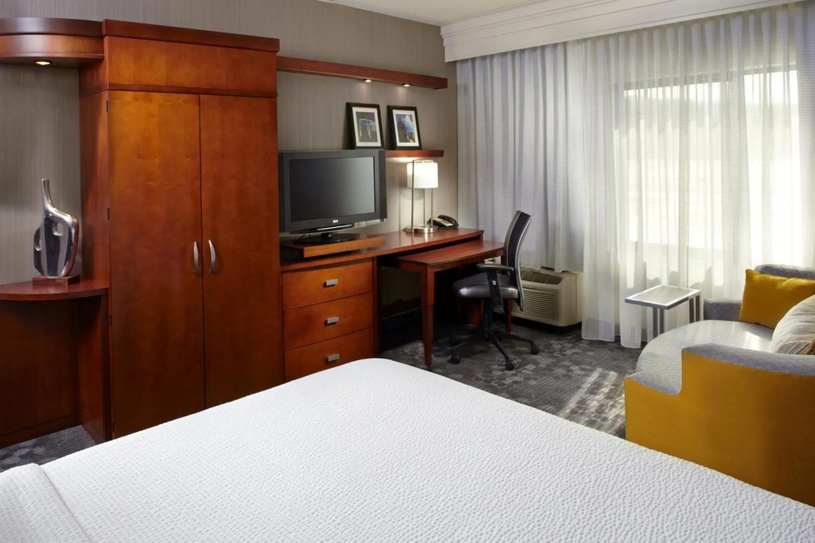 Courtyard by Marriott Dayton-University of Dayton