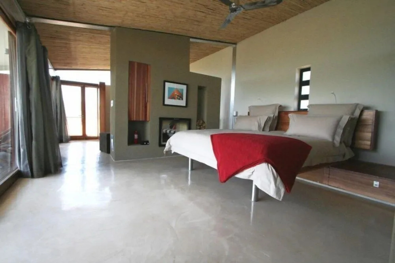 Farm 215 Nature Retreat & Fynbos Reserve