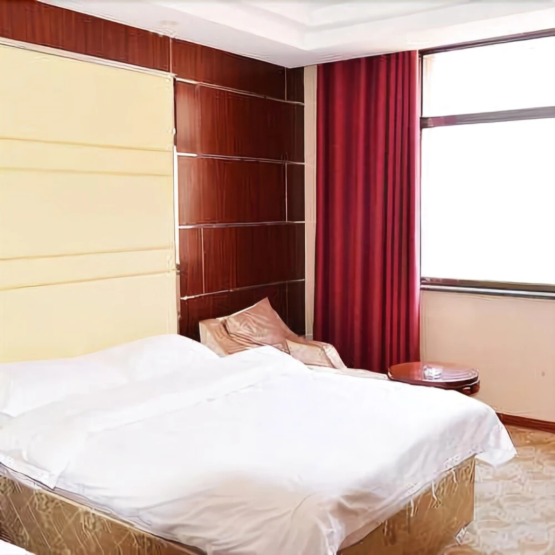 Lingyun Holiday Hotel Weichang