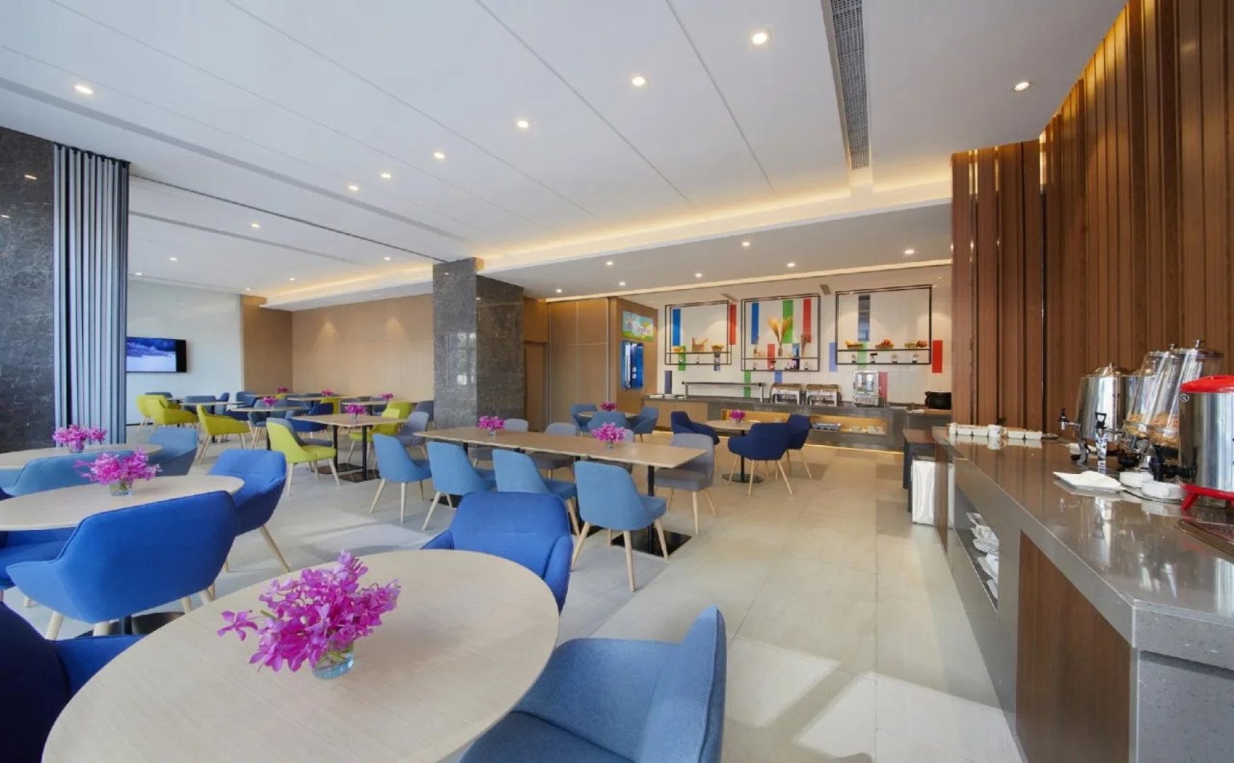 Holiday Inn Express Zhangjiagang East by IHG