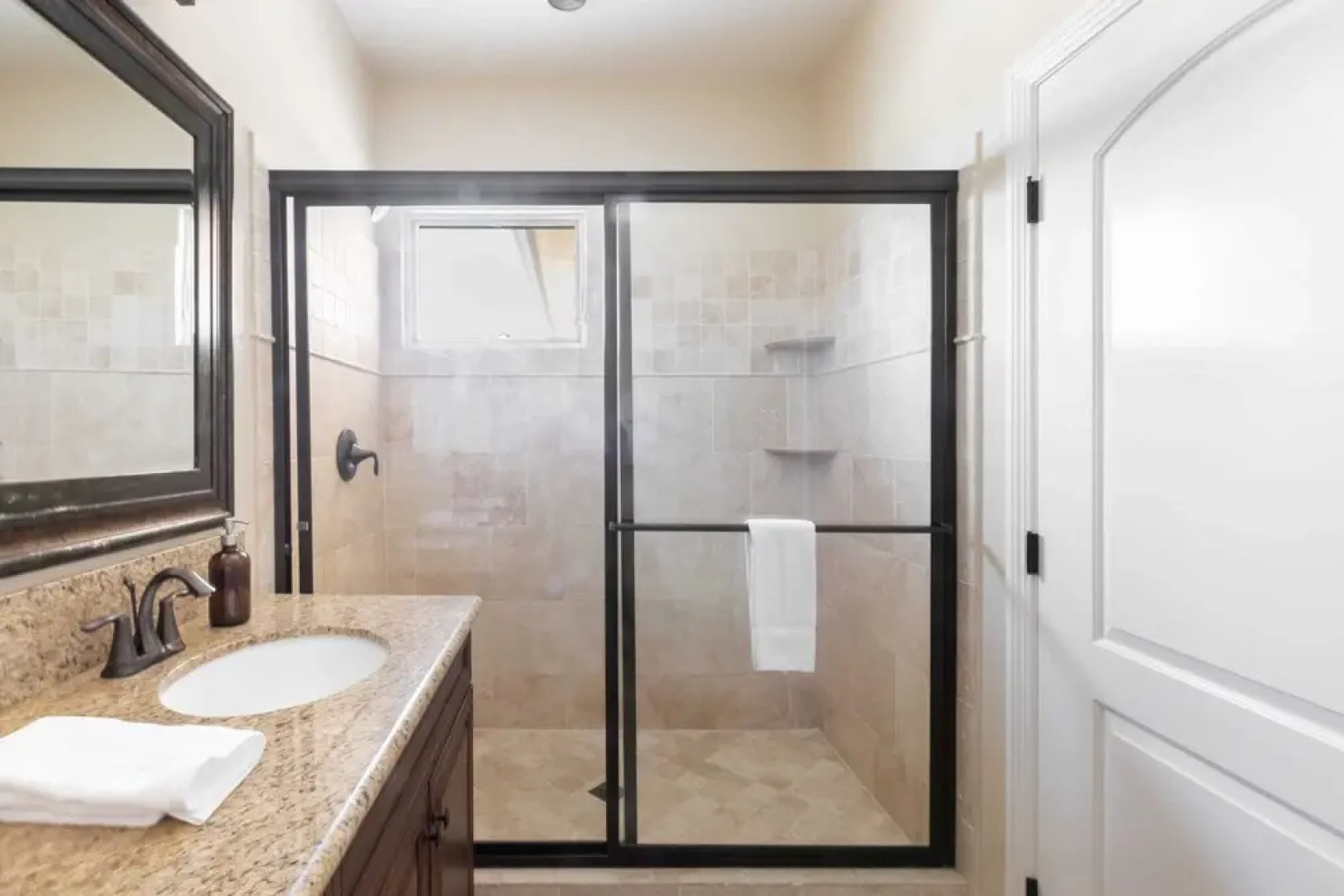 Palazzo Del Sol By Avantstay Breathtaking Home w/ Mountain Views & Hot Tub