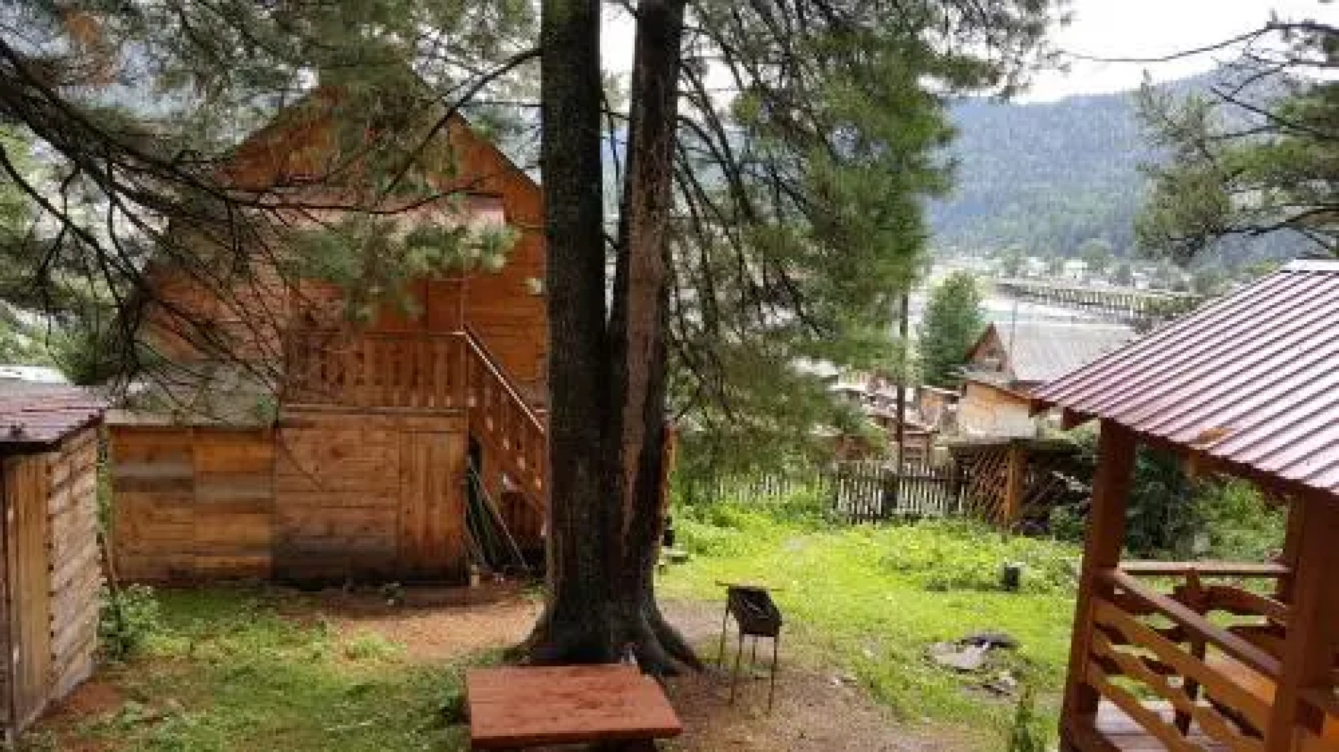 Guest House Kedroviy Dvorik