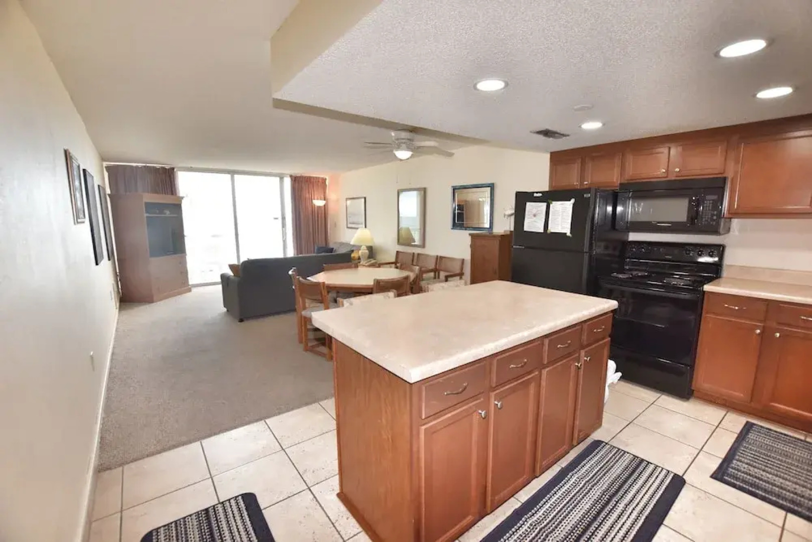 0105 Waters Edge Resort 1 Bedroom Condo by Redawning