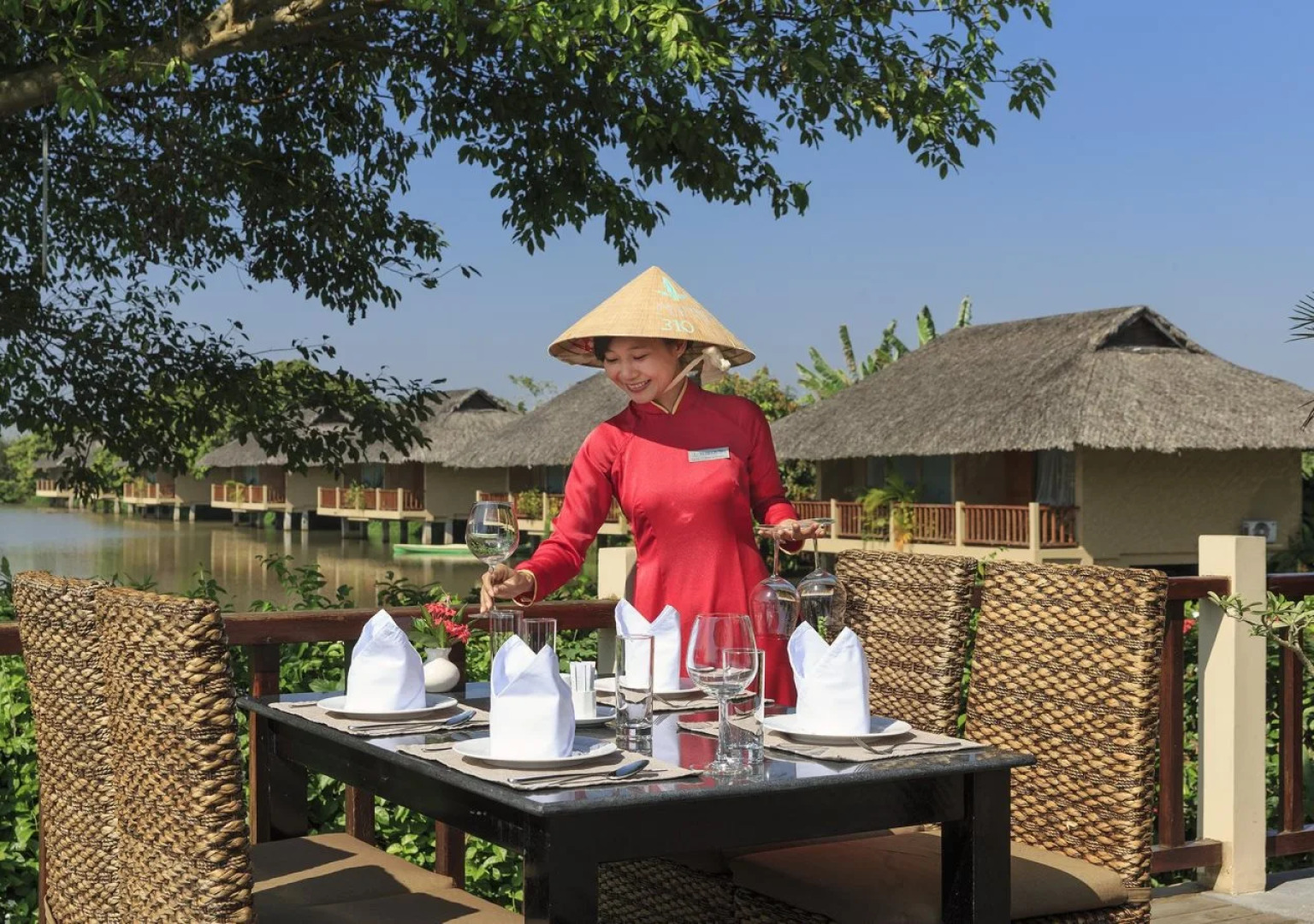Mekong Riverside Boutique Resort & Spa