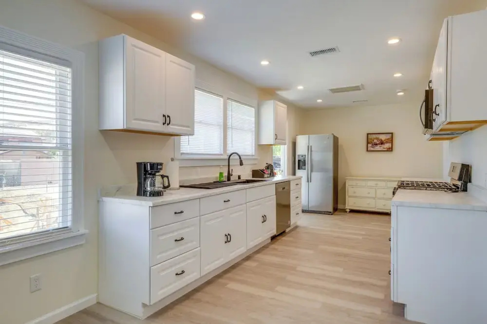 Walk to Dtwn Tehachapi: Updated Getaway w/ Yard!