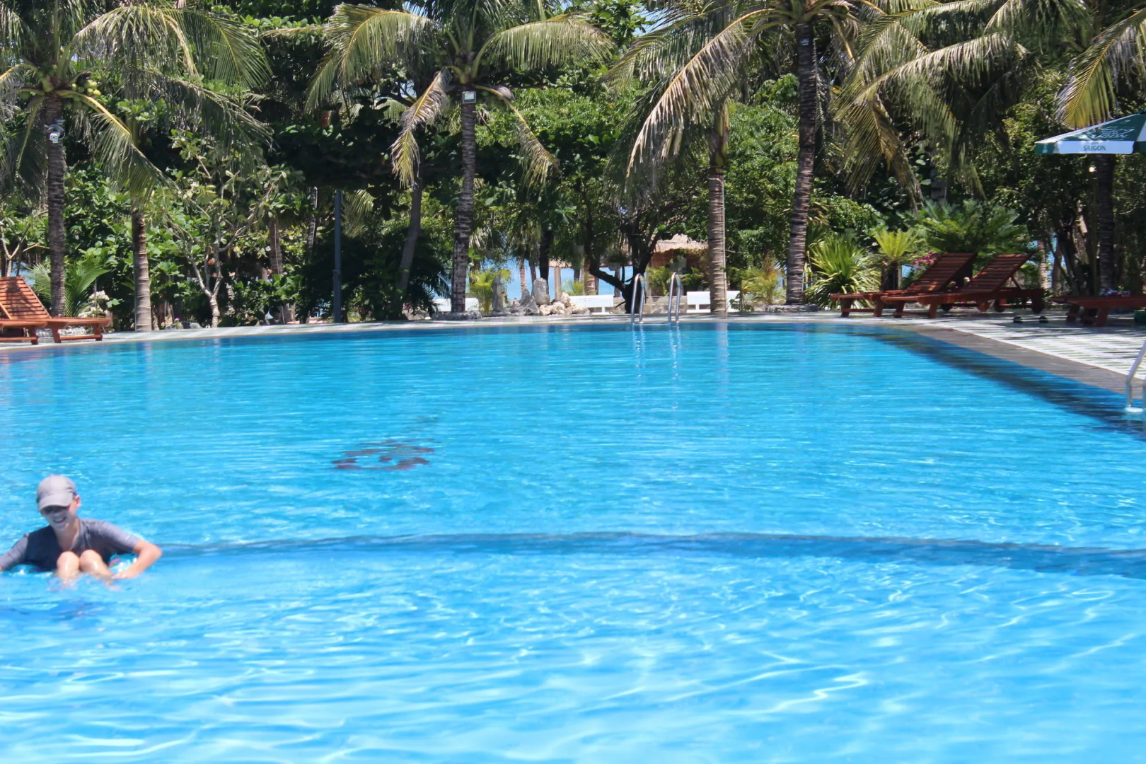 GM Doc Let Beach Resort & Spa