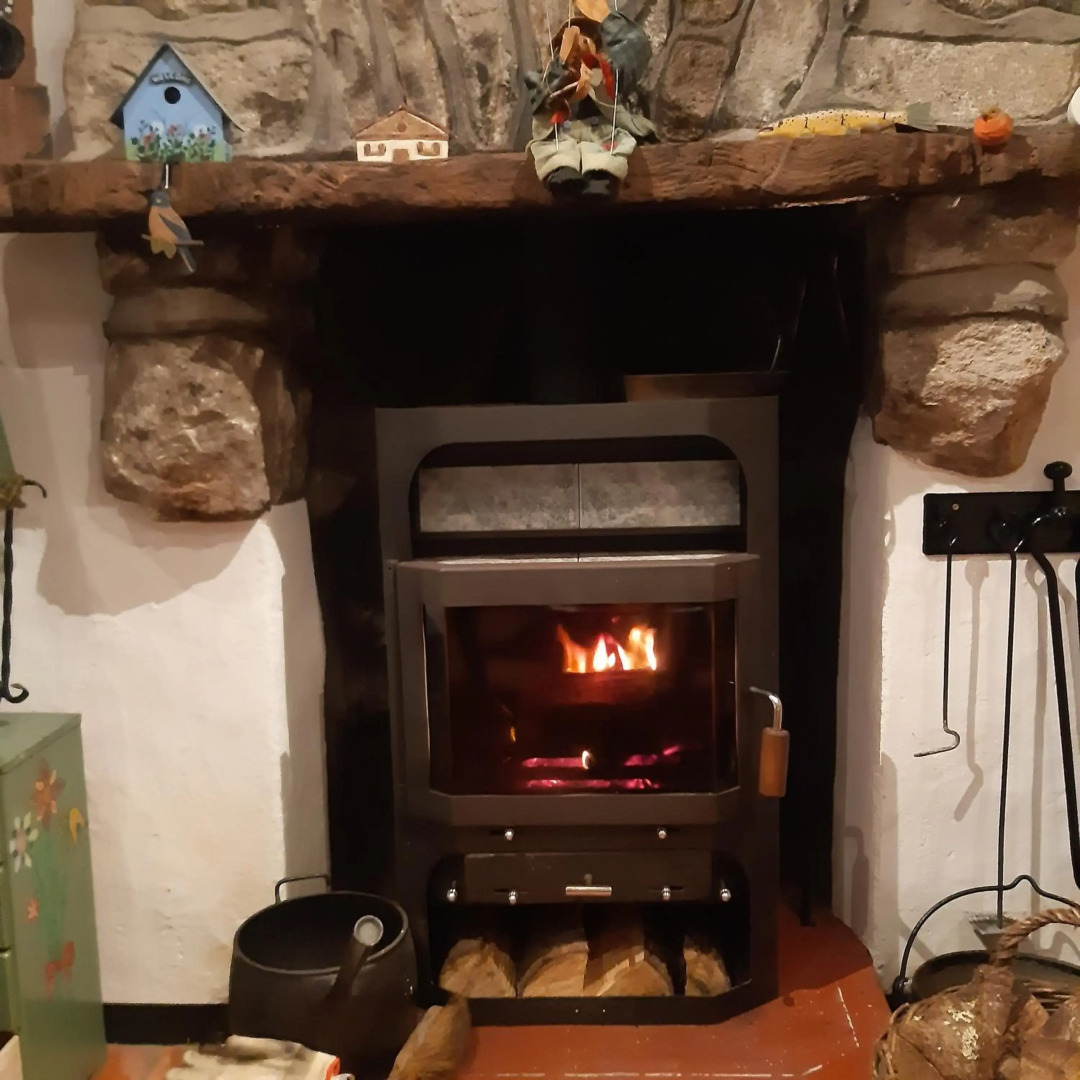 Beautifully Restored Cottage, Doochary