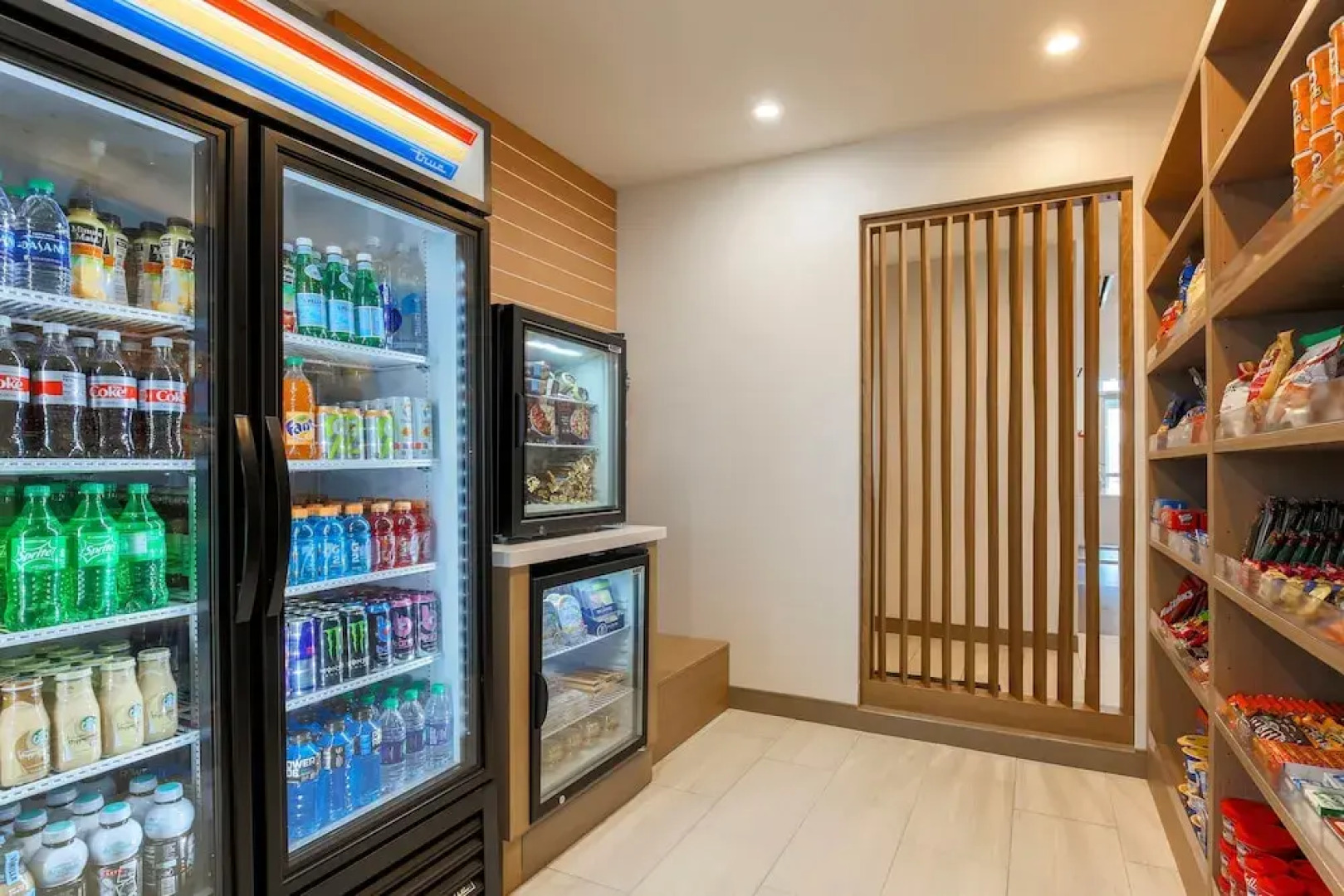 Holiday Inn Express & Suites Chicago O'Hare Airport