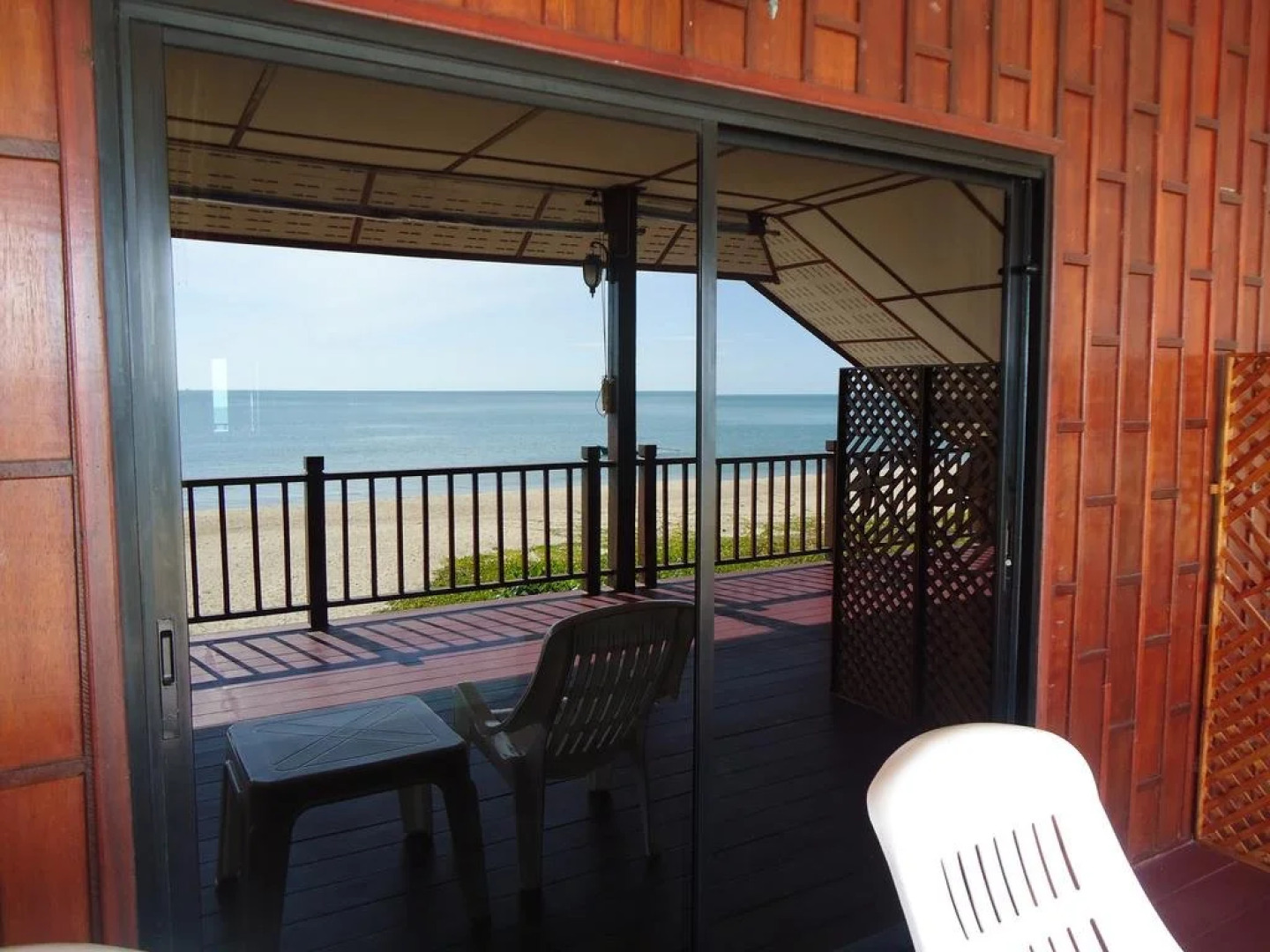 Sea Breeze House, Naiplao Beach