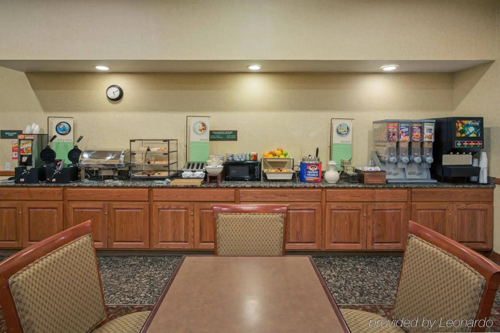 Country Inn & Suites by Radisson, Merrillville, IN