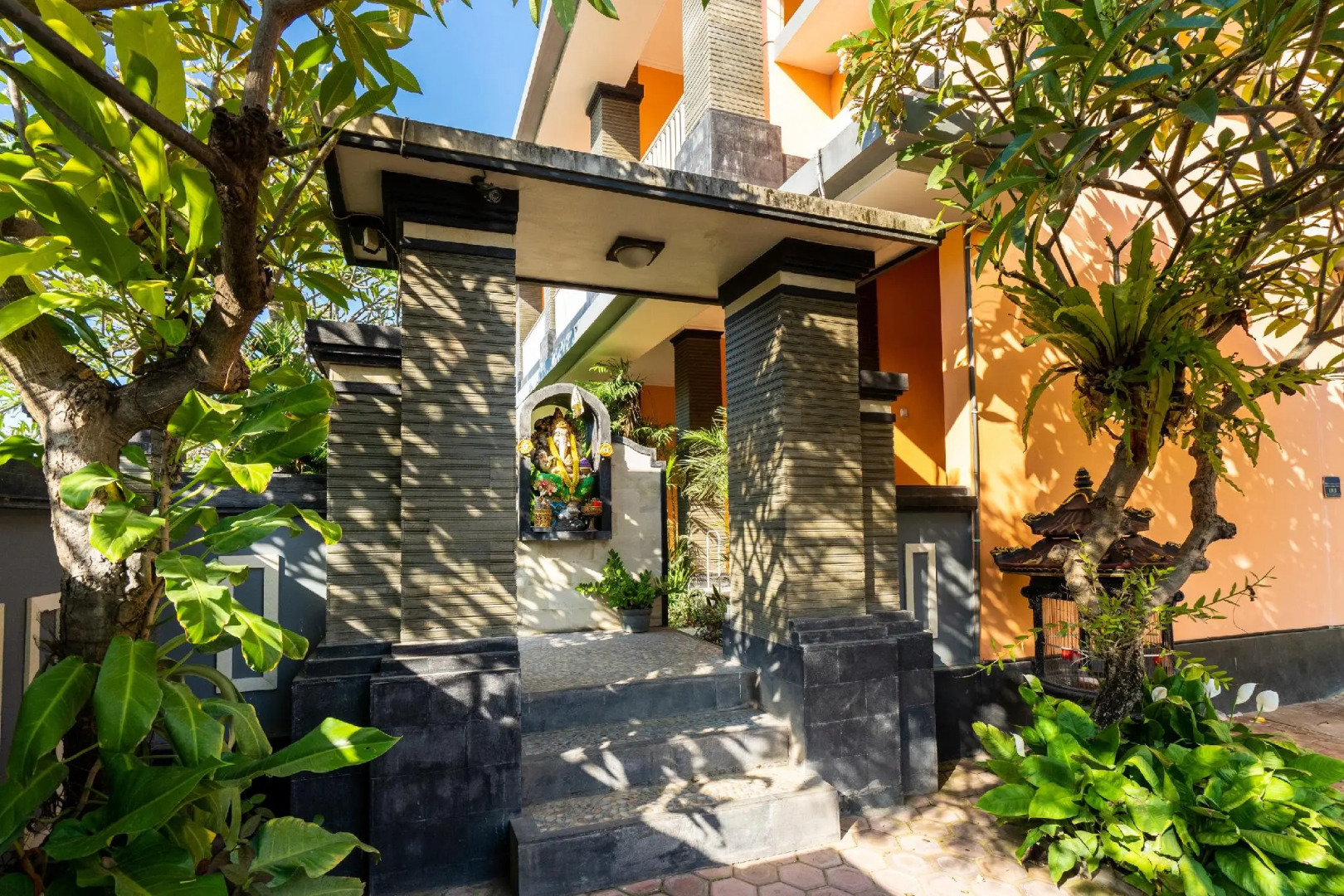OYO 922 Pp Dream Guest House