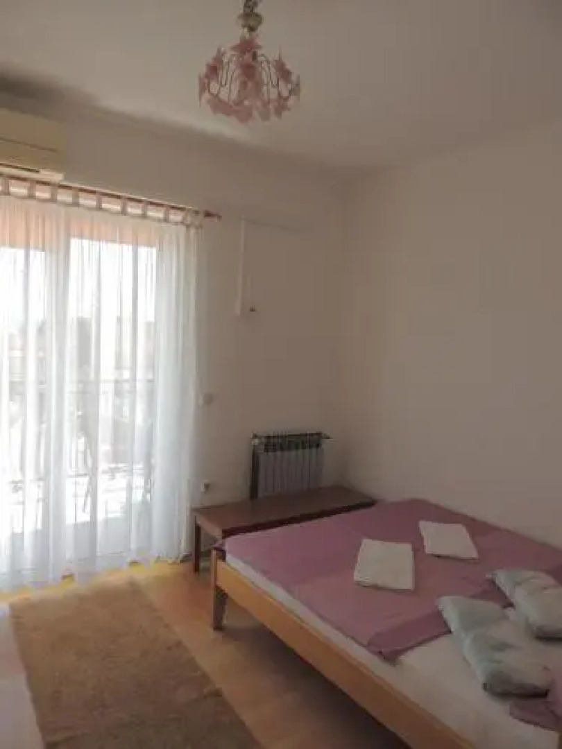 Apartmani Sutic & Restaurant San