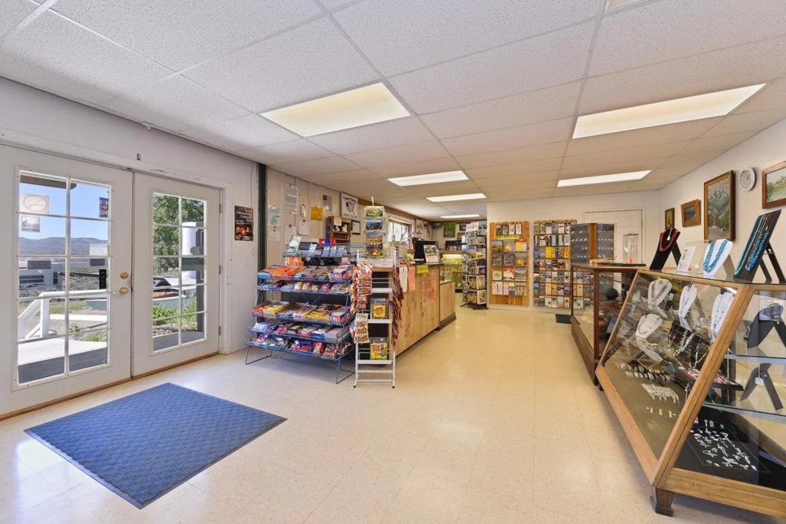 Gunnison Lakeside Cabins & RV Park