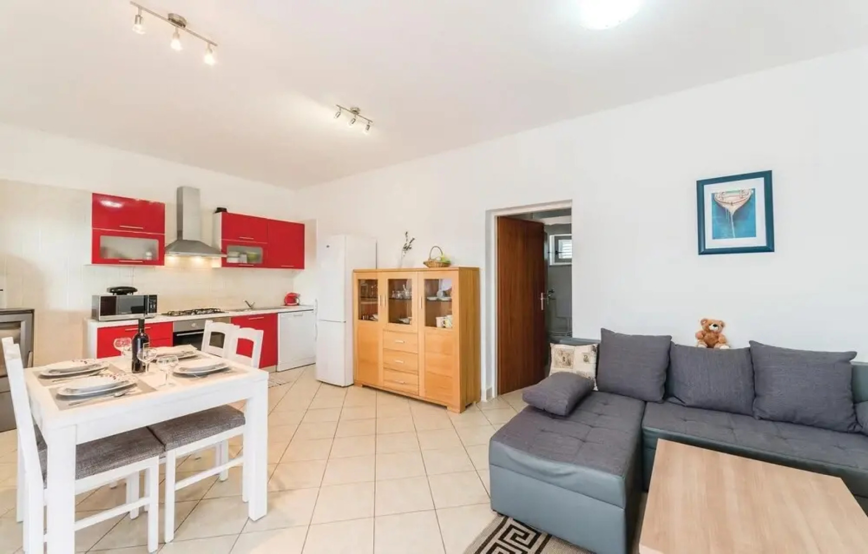 Stunning Home in Veli Rat With Wifi and 2 Bedrooms