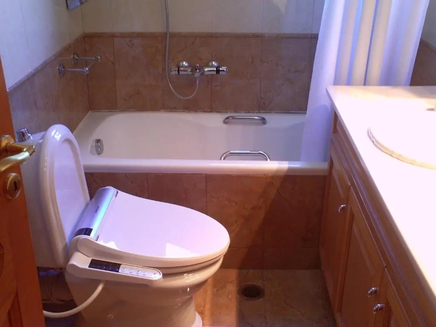 Rafina Sea View Luxury