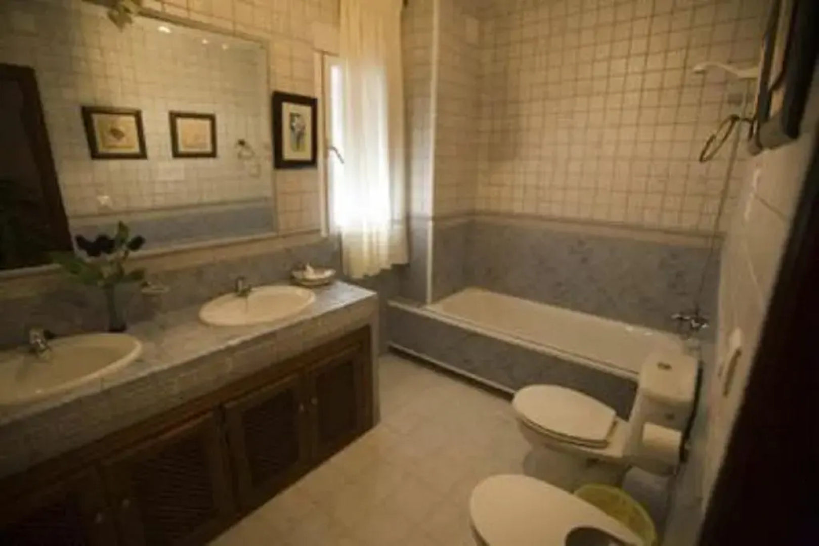 Casa de la piscina