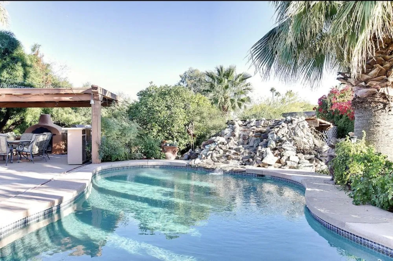 Ellen's Paradise Retreat