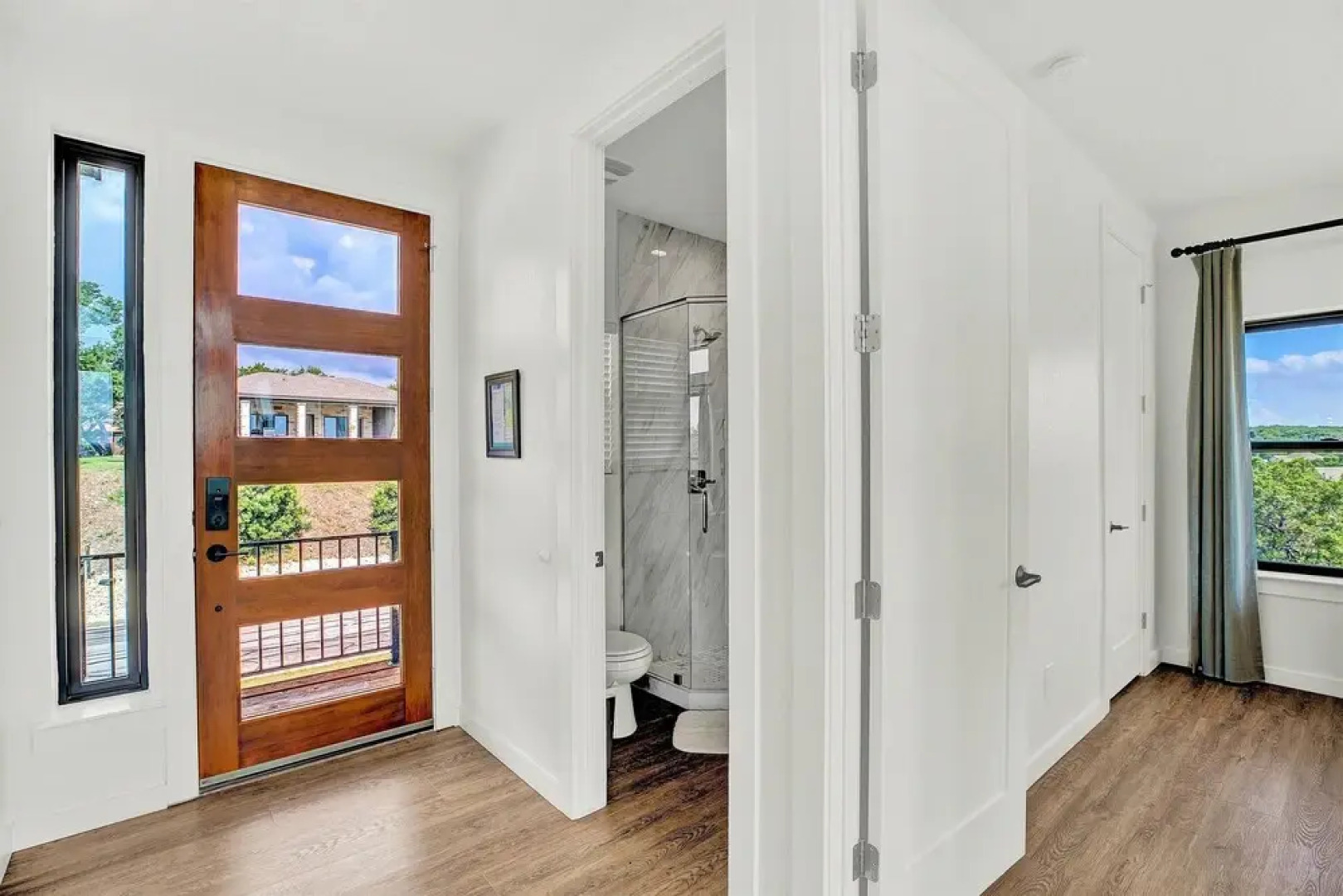 Luxury Lakeview Home W/pool-beach and Boat Access