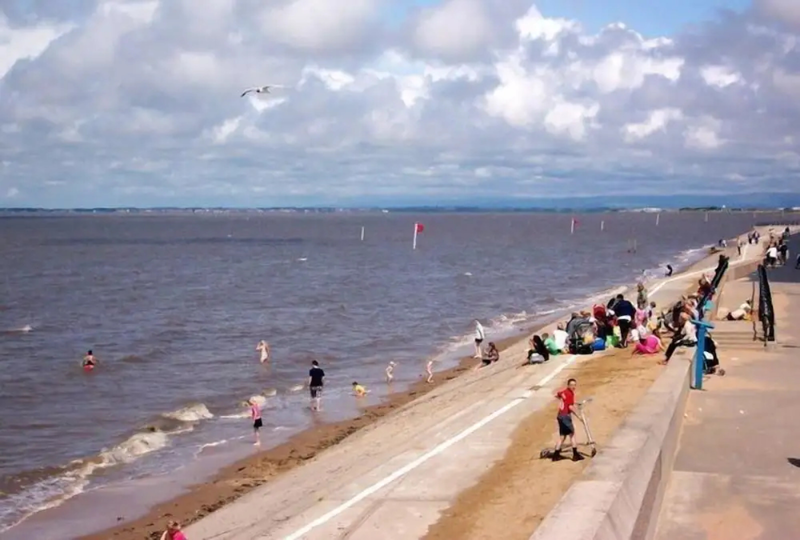 Beach House Courtyard 1 bed