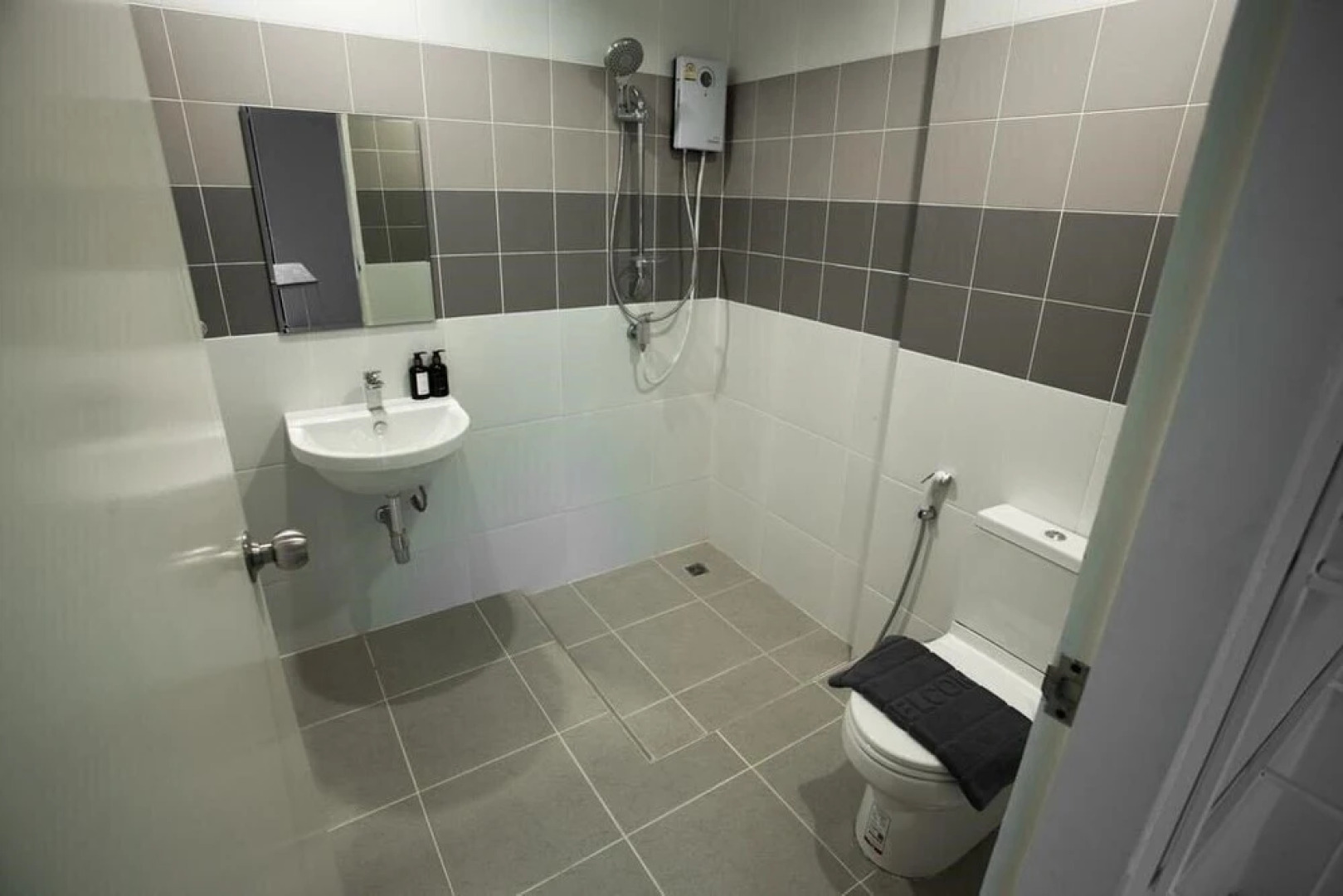 White House @ Marina Phuket