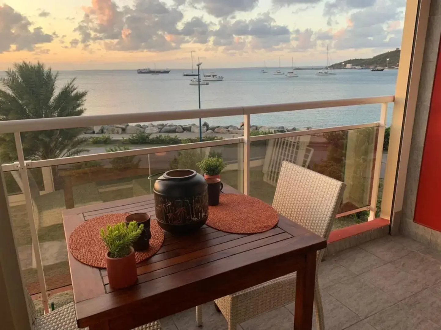 Marigot, Studio front de mer vue exceptionnelle