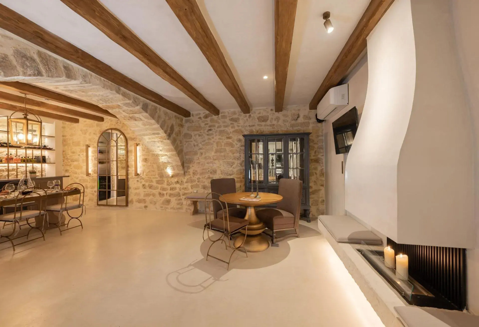 Inotropes Boutique Suites