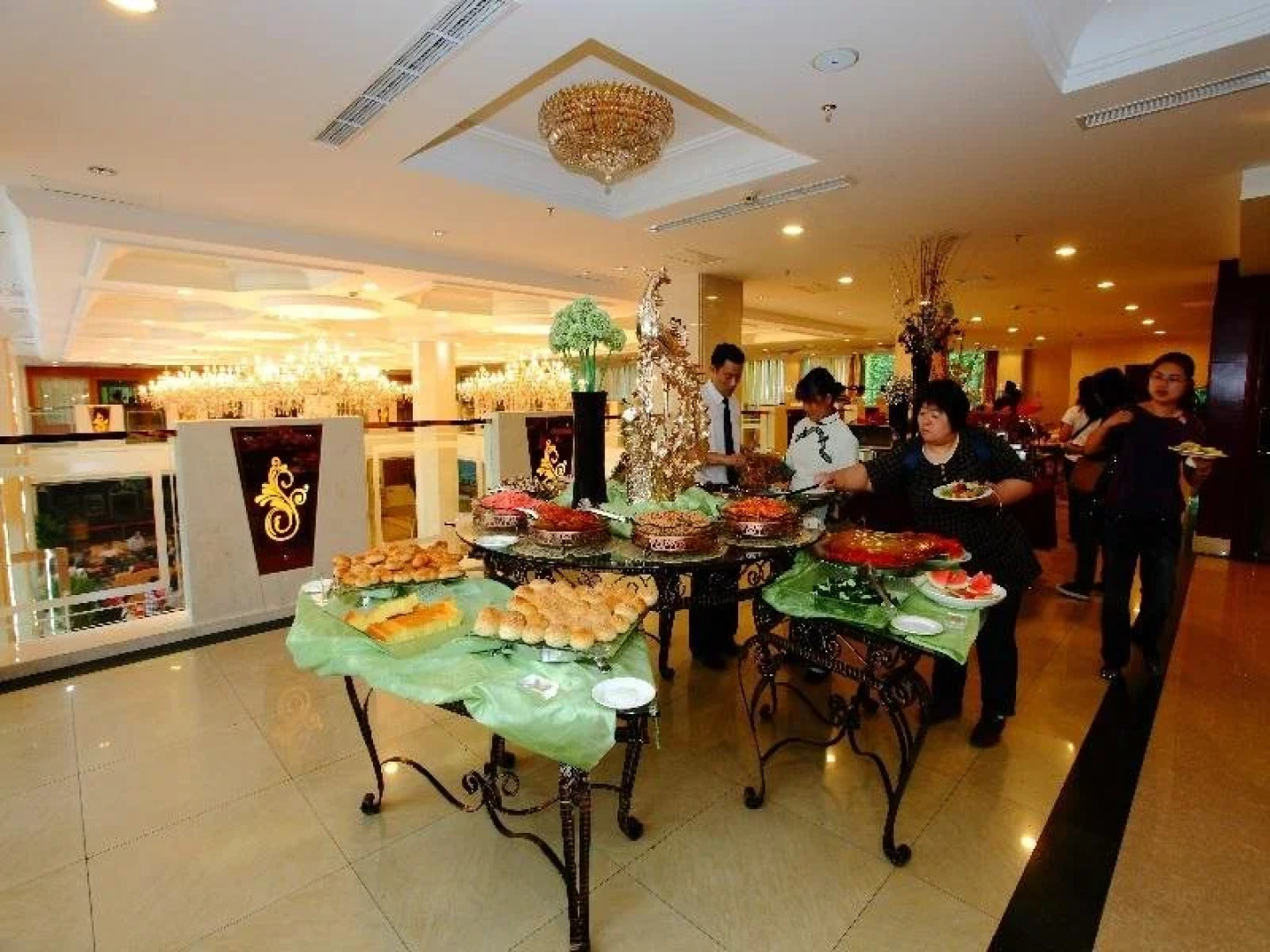 Emeishan Huasheng Hotel