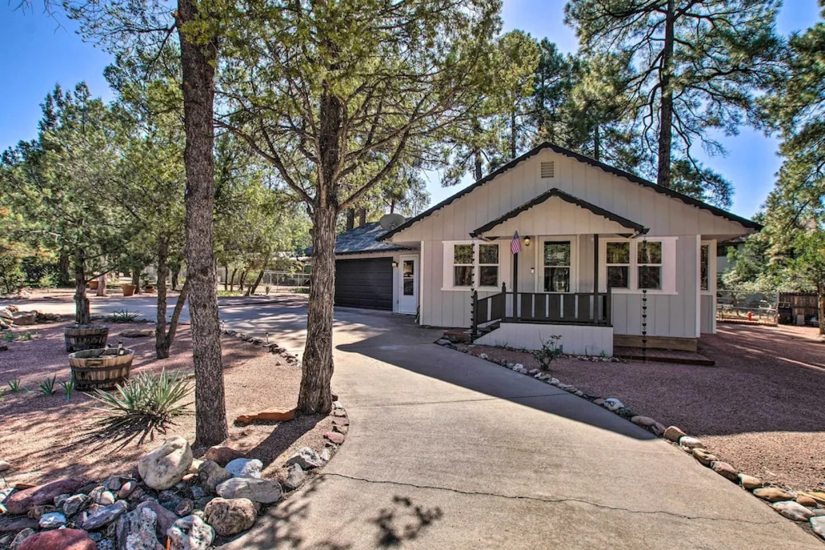 Peaceful Deck + Fire Pit: Payson Home!
