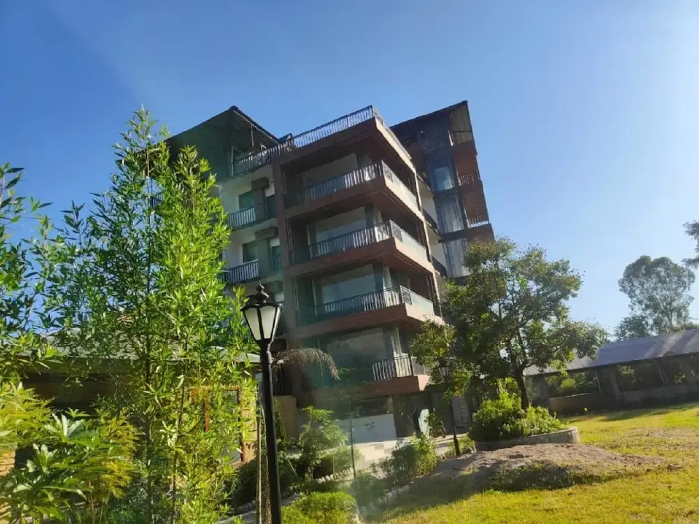 Sunday Hotel Dharamshala