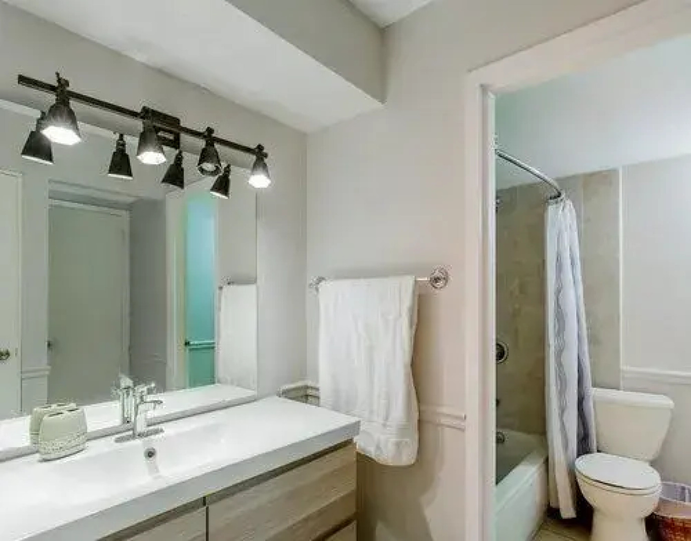 Green Island Apartments - Coral Beach