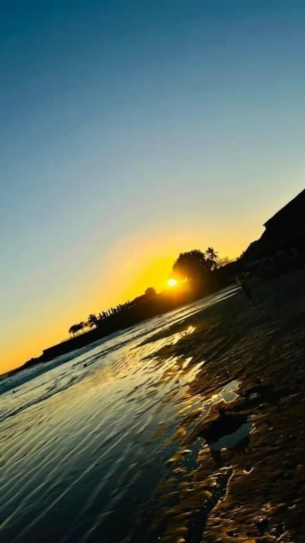 Sambo Mambo Beach Hotel