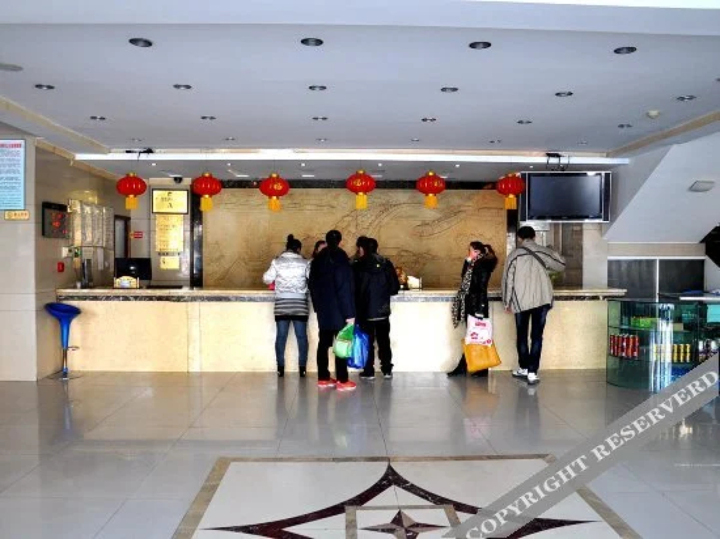 Shidai Holiday Hotel