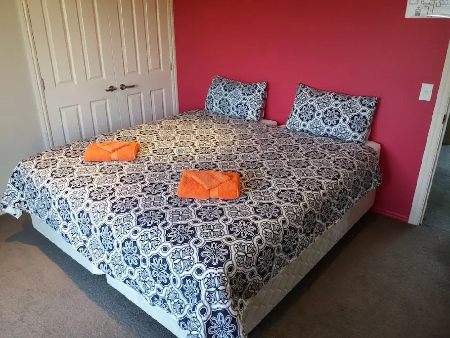 Claremont Country Lodge B&B