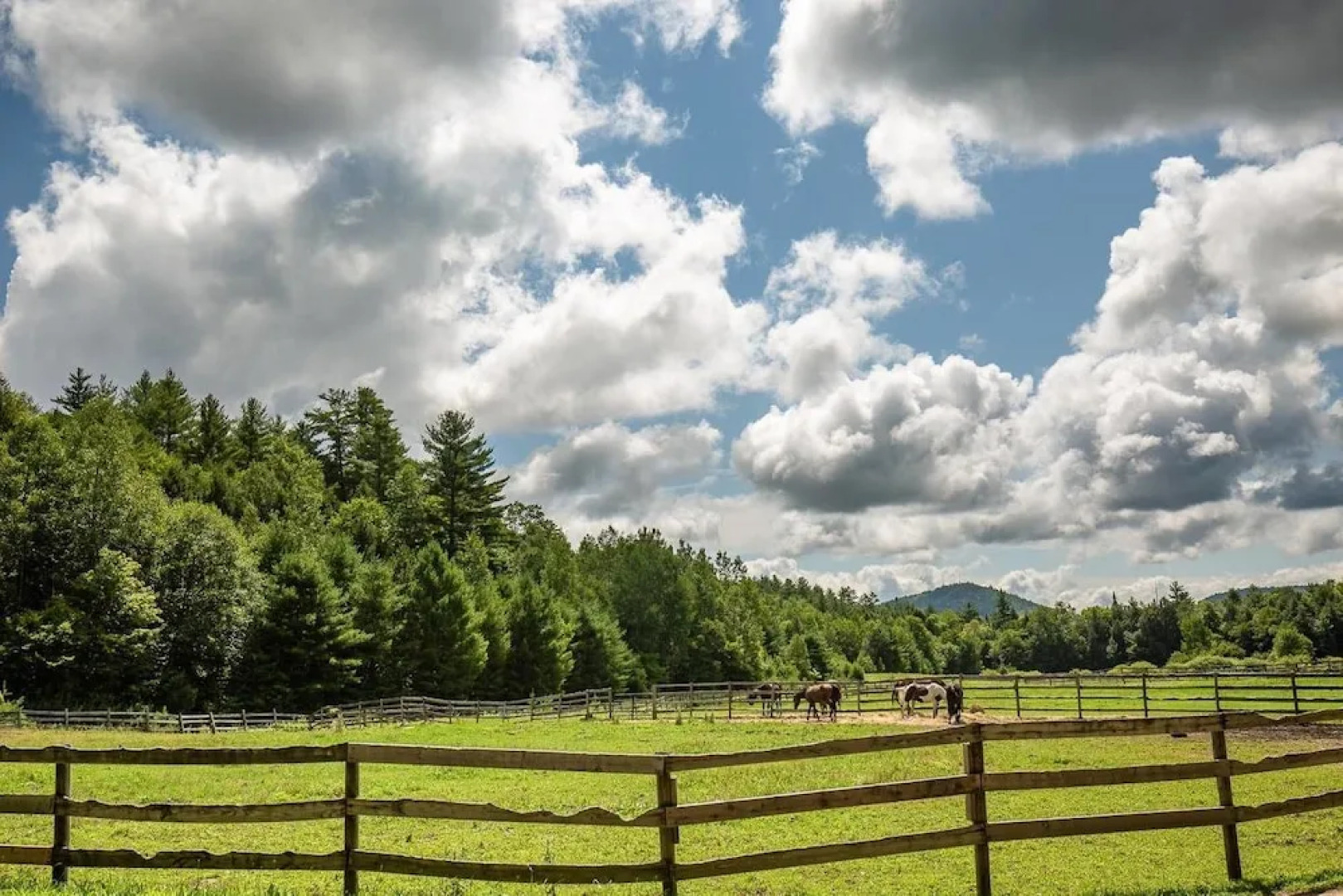 Tentrr - Pucker Ridge Farm