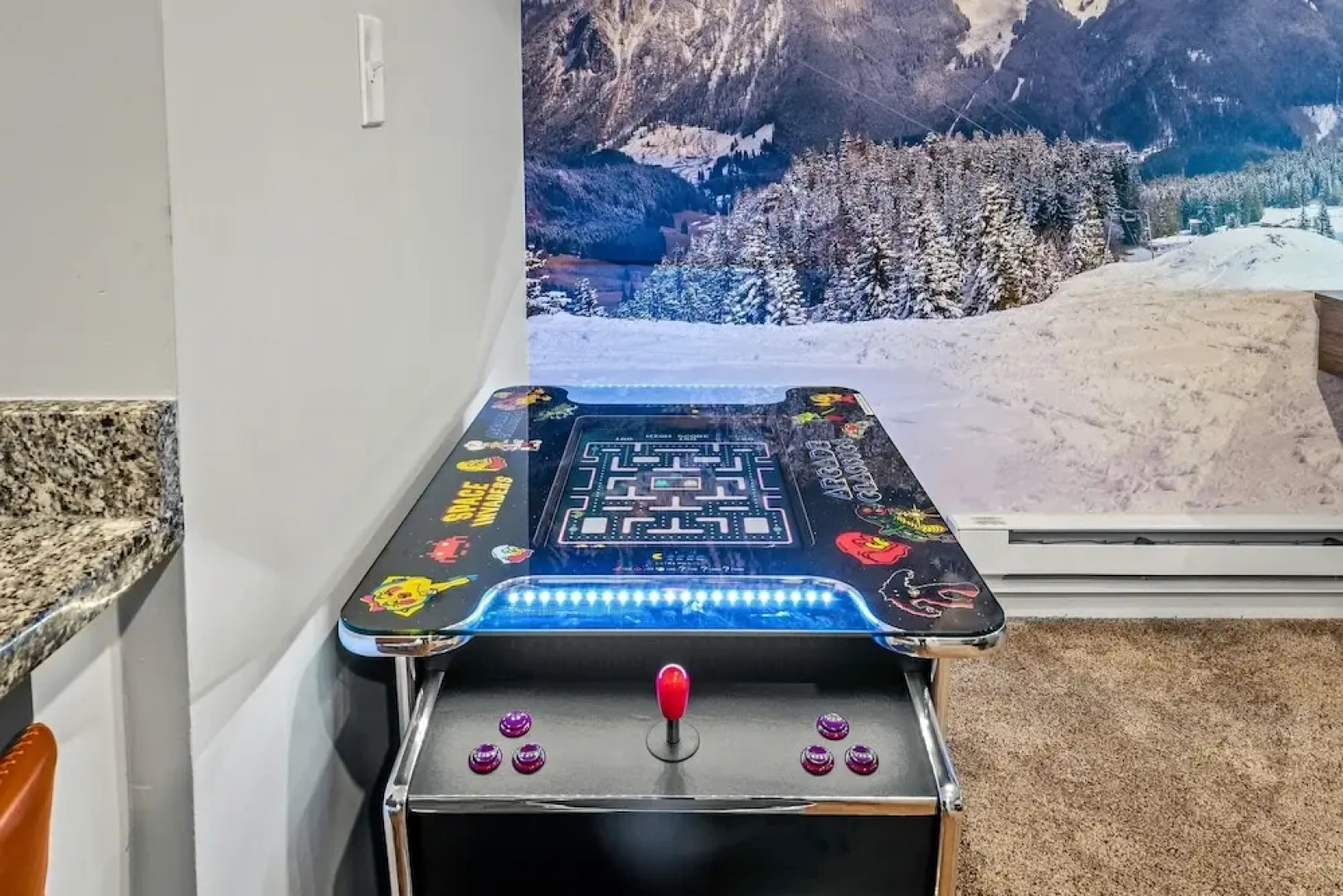 Slopeside Escape by Avantstay Walk to Ski Lifts Arcade Games Shuffleboard