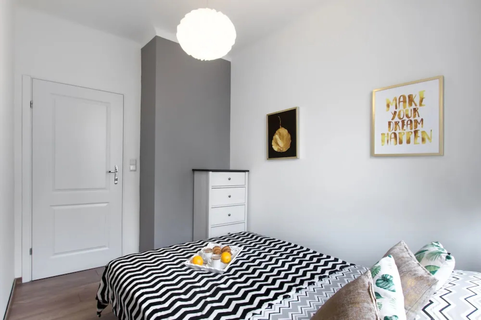 ClickTheFlat Avenue Place